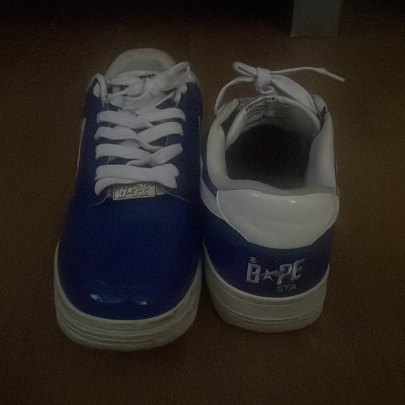 These are bapesta low patent blue - Picture 2 of 3